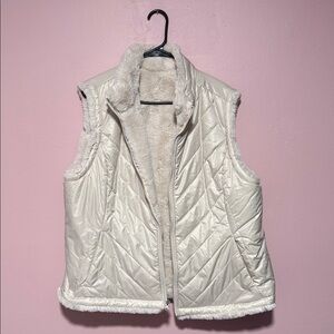 Nicole Miller Women's Reversible Ivory Quilted Vest